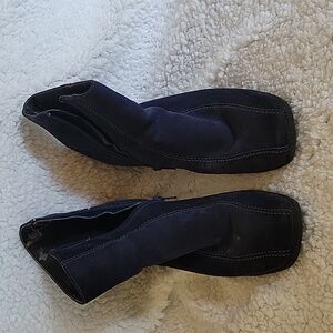 Clarks blue suede boots size 6.5